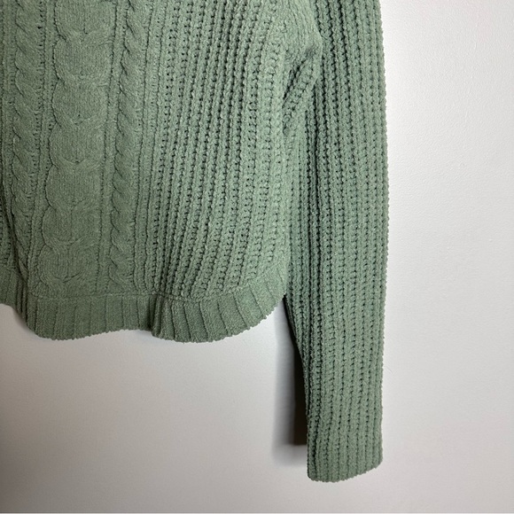 Sweater - Picture 4 of 5